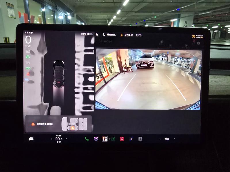 Tesla Model Y AWD 롱 레인지 - 16
