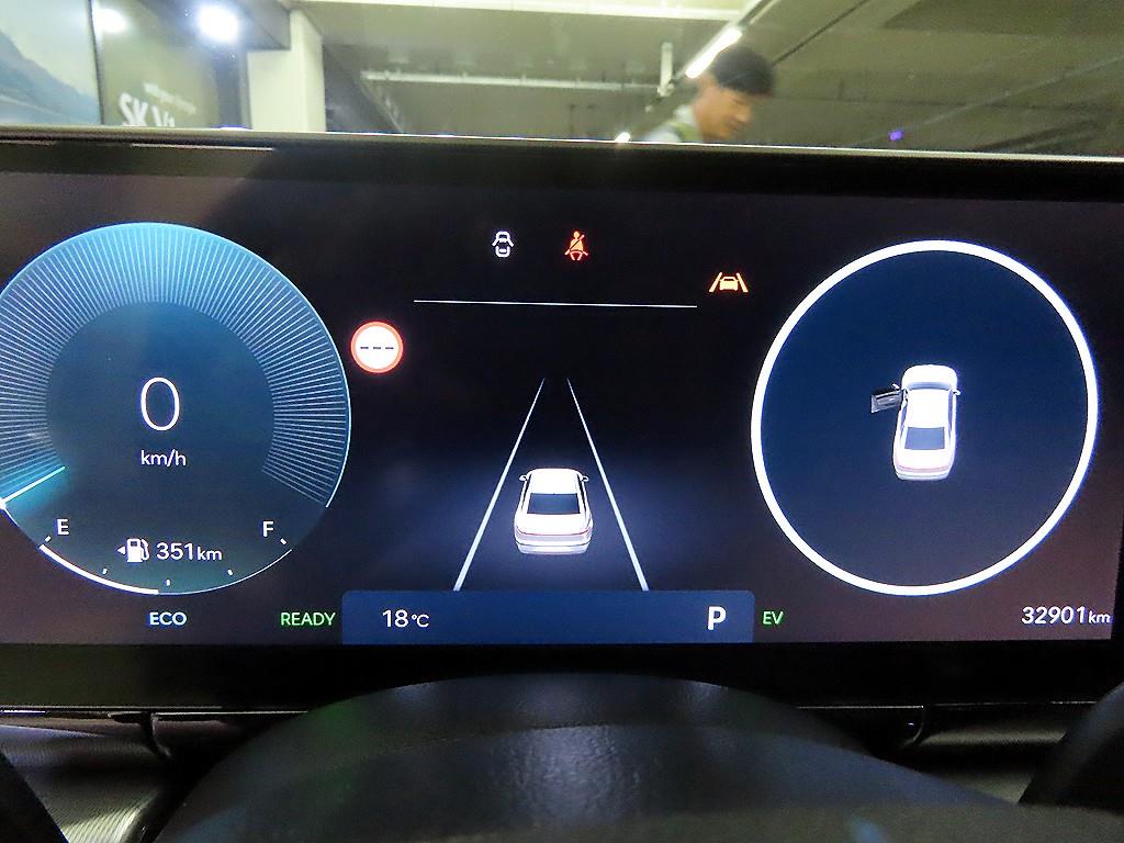 Hyundai Grandeur Hybrid (GN7) 1.6 HEV 프리미엄 - 9