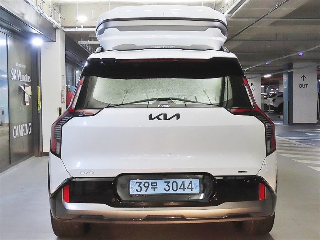 기아 EV9 롱레인지 4WD GT 라인 - 5