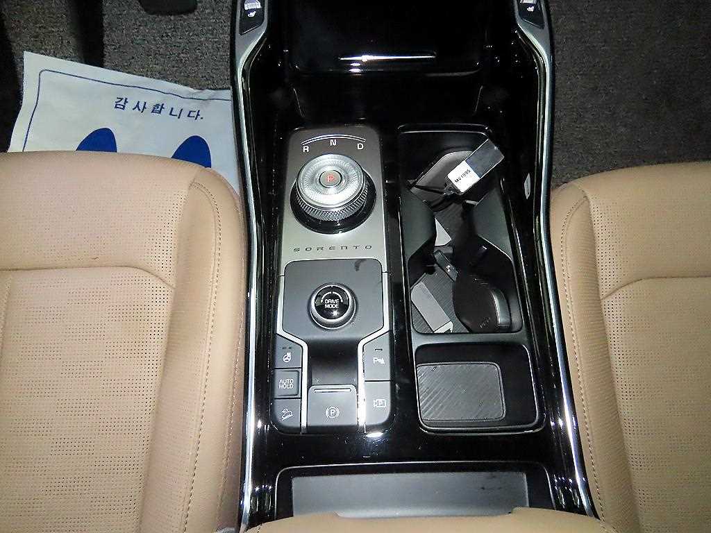 Kia The New Sorento 4th Gen Hybrid 1.6 HEV 2WD 노블레스 - 12