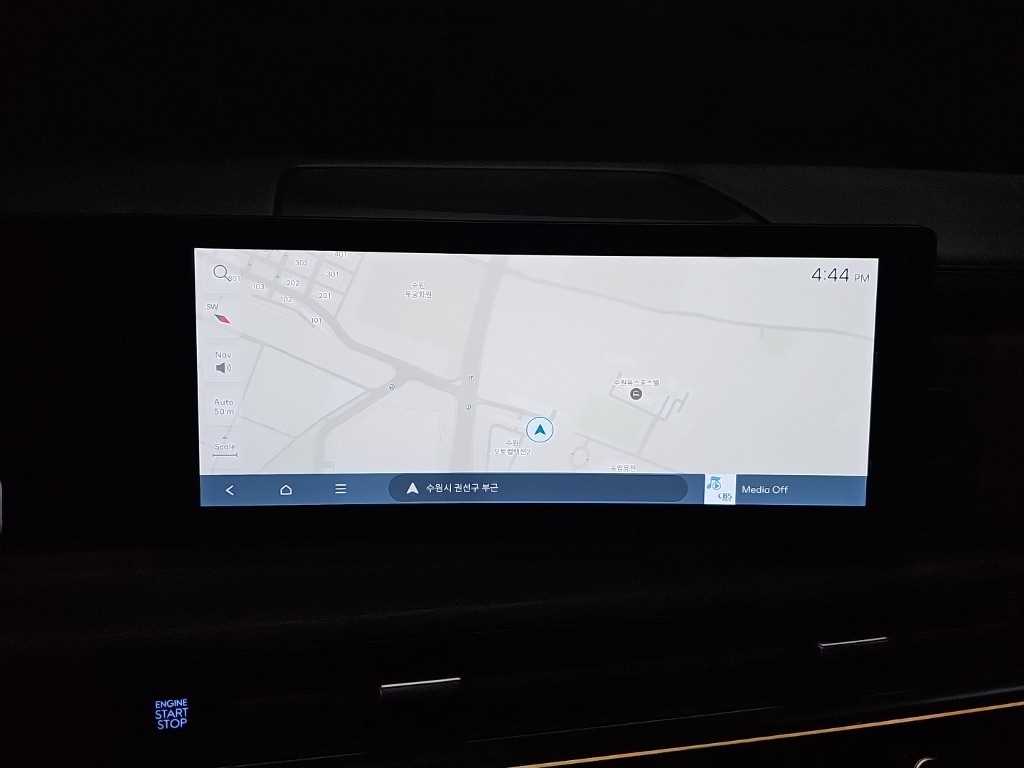 Hyundai Santa Fe Hybrid MX5 1.6 HEV 2WD 프레스티지 플러스 - 16