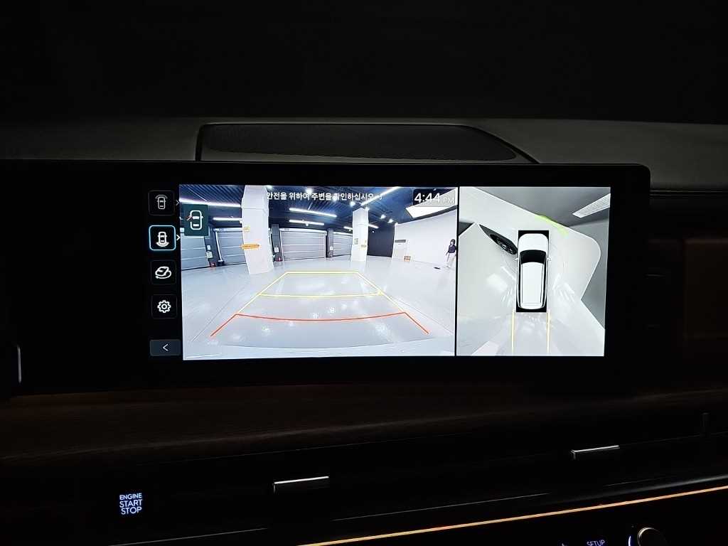 Hyundai Santa Fe Hybrid MX5 1.6 HEV 2WD 프레스티지 플러스 - 17