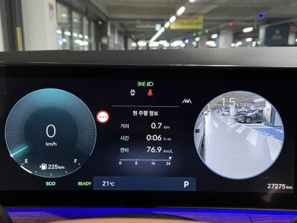 Hyundai Santa Fe Hybrid MX5 1.6 HEV 2WD 프레스티지 플러스 - 16