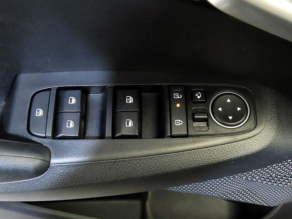 기아 더 뉴 셀토스 1.6 가솔린 터보 2WD 프레스티지 - 13