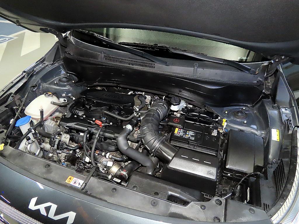 기아 더 뉴 셀토스 1.6 가솔린 터보 2WD 프레스티지 - 19