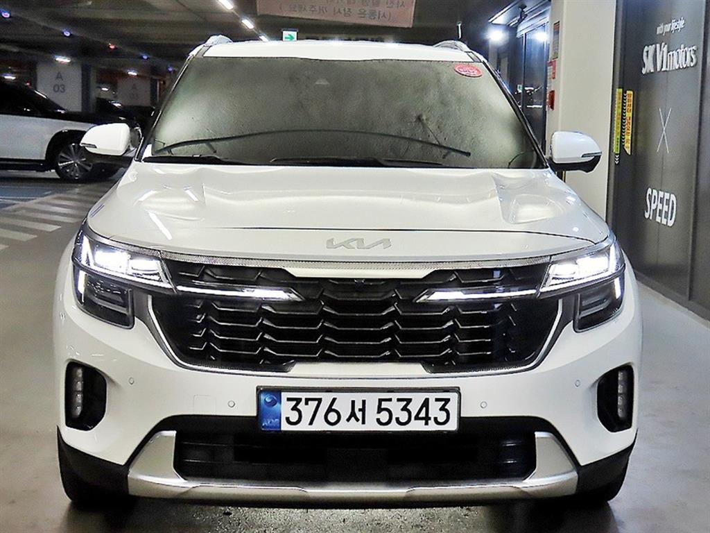 기아 더 뉴 셀토스 1.6 가솔린 터보 4WD 시그니처 - 2