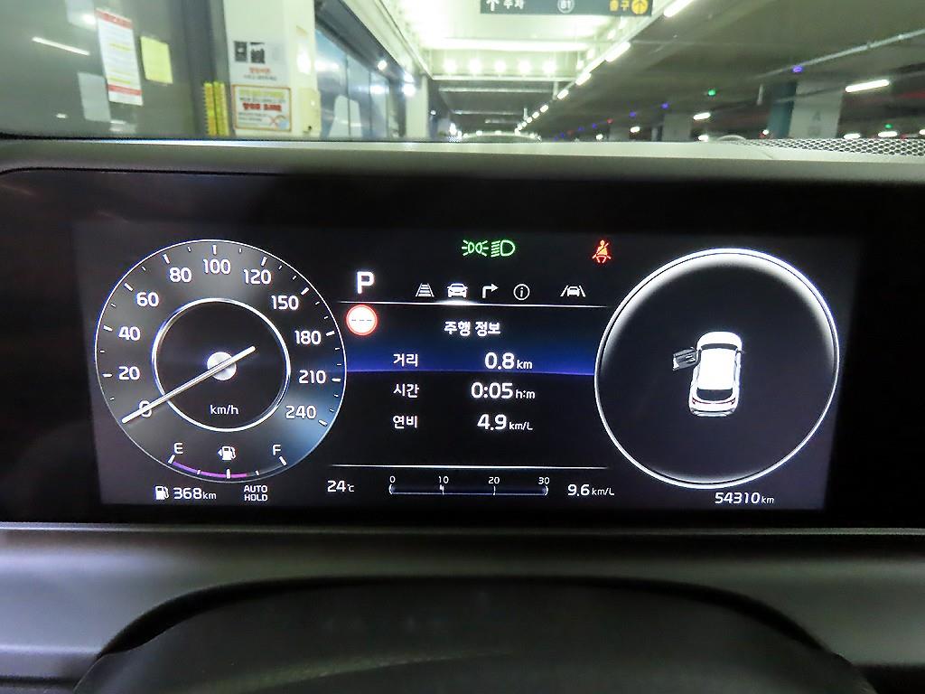 기아 더 뉴 셀토스 1.6 가솔린 터보 4WD 시그니처 - 9
