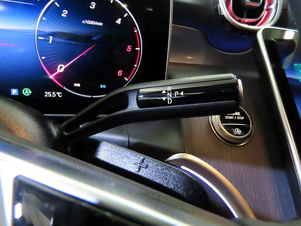벤츠 GLC클래스(2세대) GLC 220d 4매틱 - 12