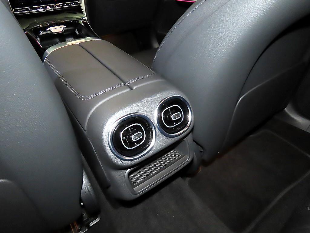 벤츠 GLC클래스(2세대) GLC 220d 4매틱 - 15