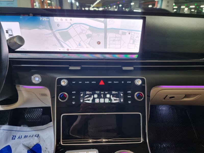 제네시스 뉴 GV80 2.5 가솔린 AWD 기본형 - 11