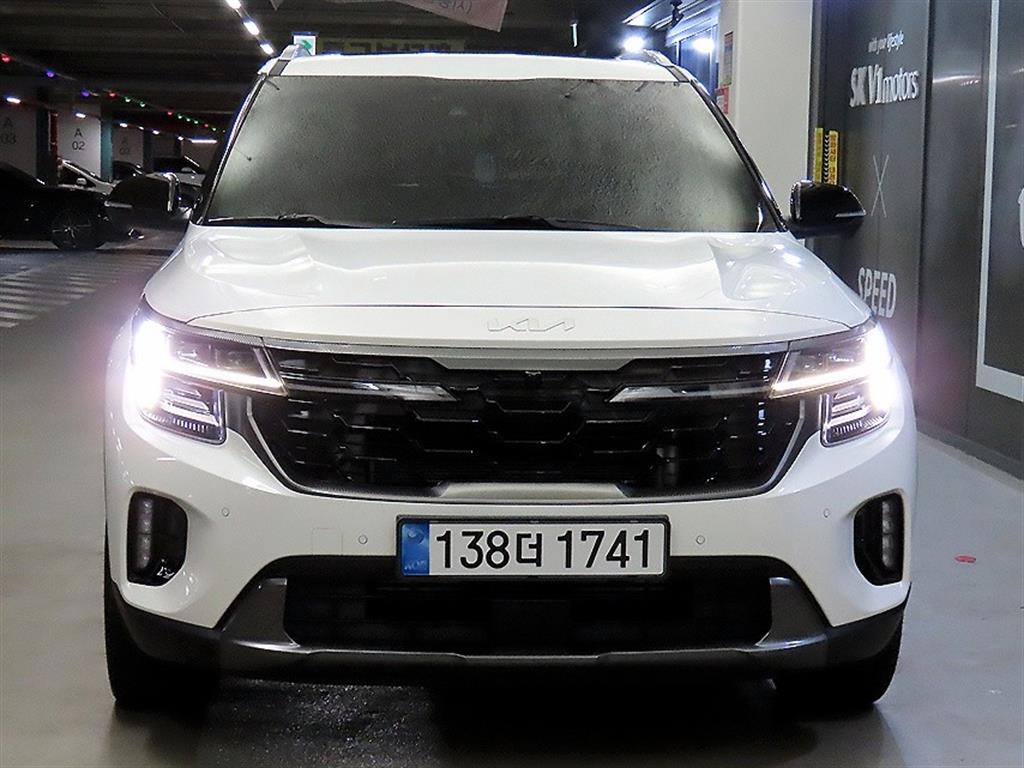 Kia The New Seltos 1.6 가솔린 터보 4WD 시그니처 그래비티 - 2