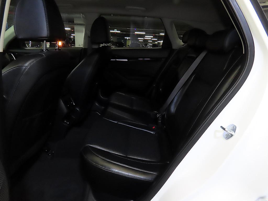 Kia The New Seltos 1.6 가솔린 터보 4WD 시그니처 그래비티 - 7