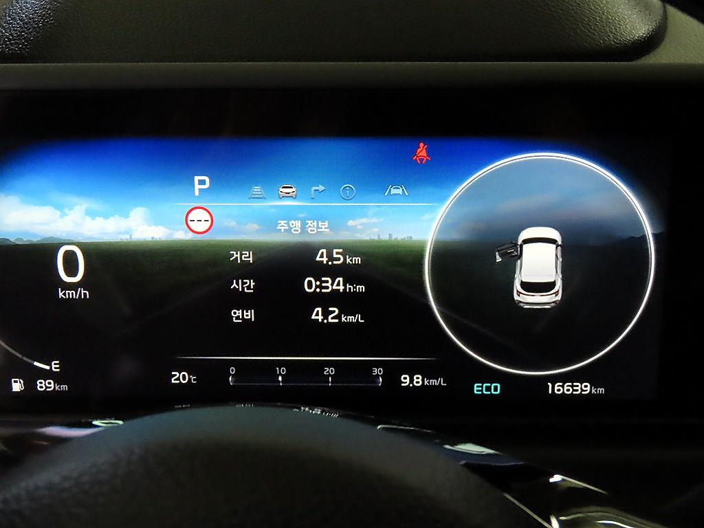 Kia The New Seltos 1.6 가솔린 터보 4WD 시그니처 그래비티 - 9
