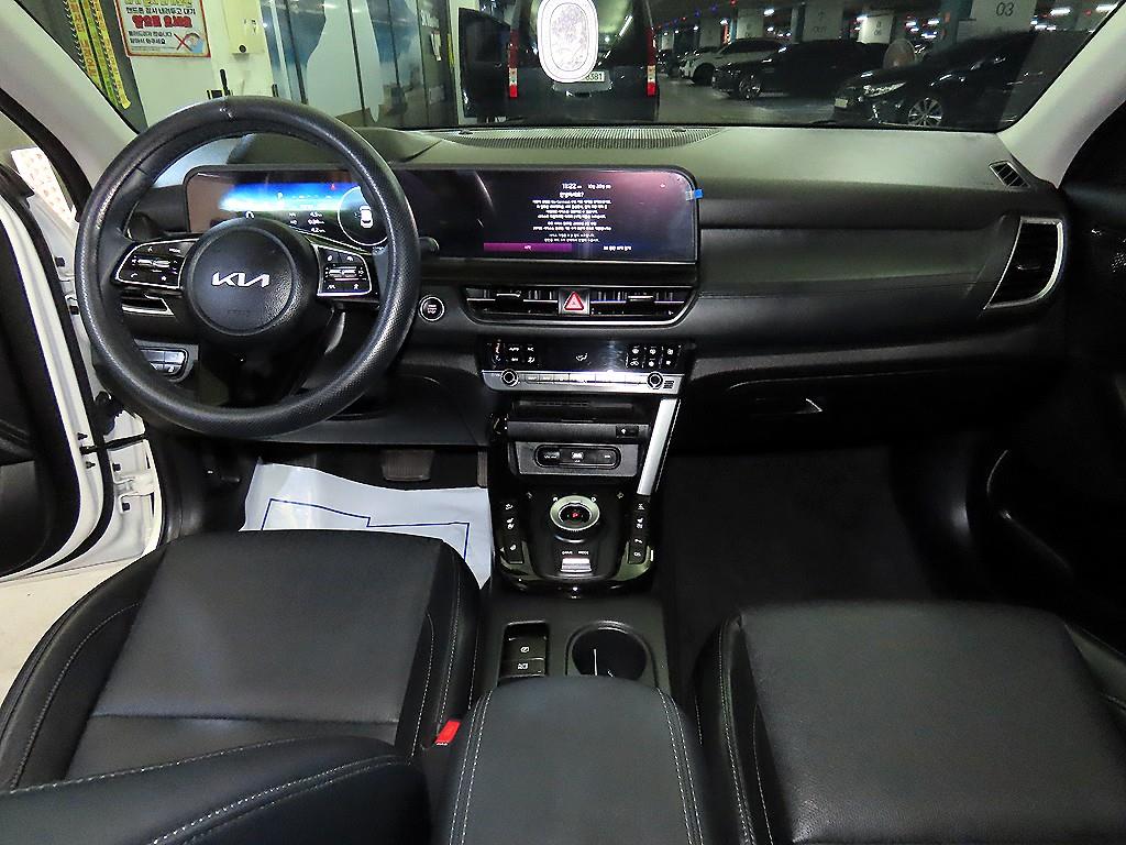 Kia The New Seltos 1.6 가솔린 터보 4WD 시그니처 그래비티 - 10