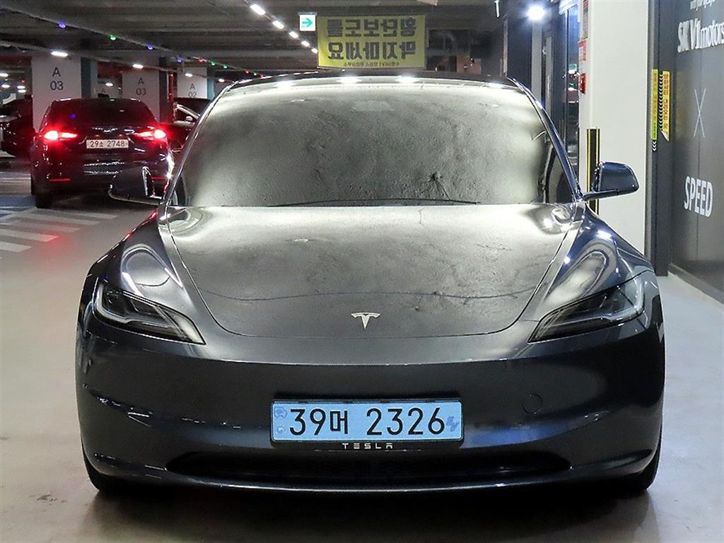 테슬라 모델 3 RWD - 2
