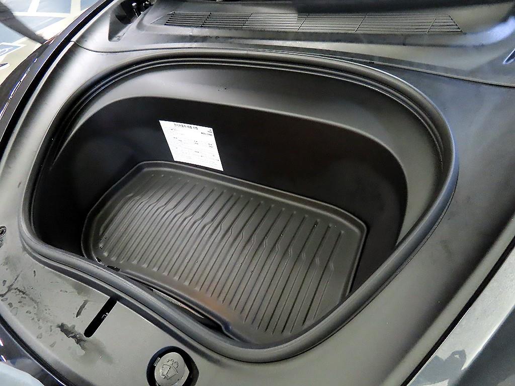 테슬라 모델 3 RWD - 19