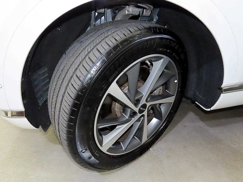 제네시스 뉴 GV80 2.5 가솔린 AWD 기본형 - 20