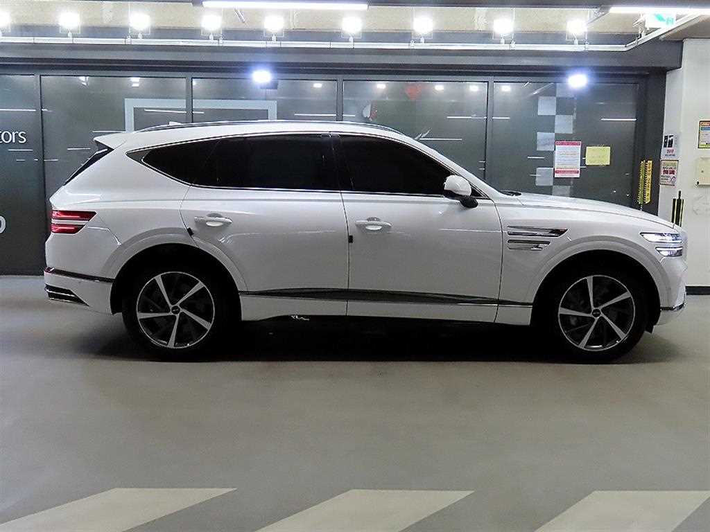 제네시스 뉴 GV80 2.5 가솔린 AWD 기본형 - 3