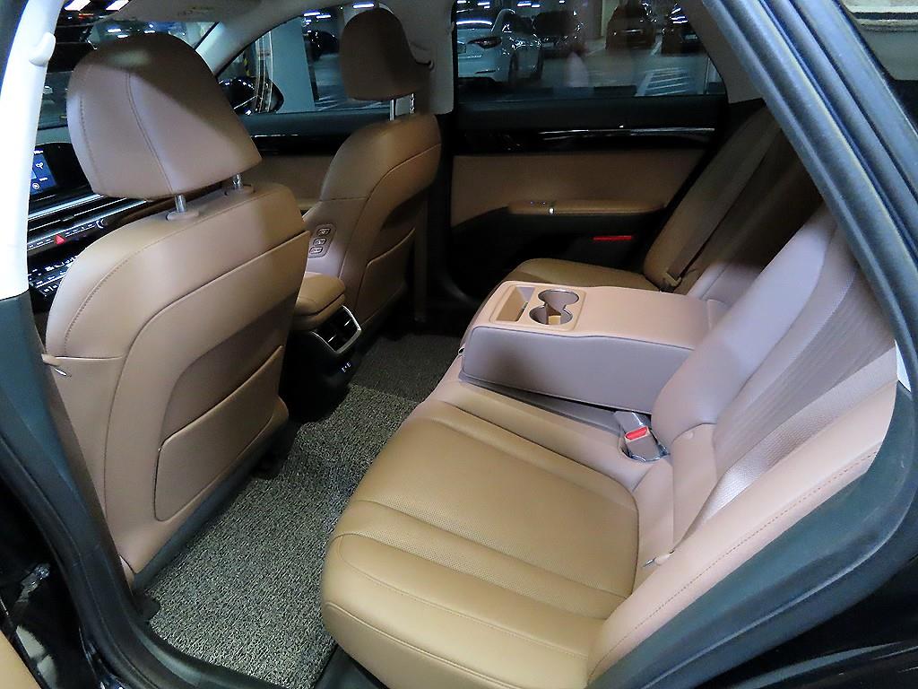 Hyundai Grandeur Hybrid (GN7) 1.6 HEV 익스클루시브 - 7