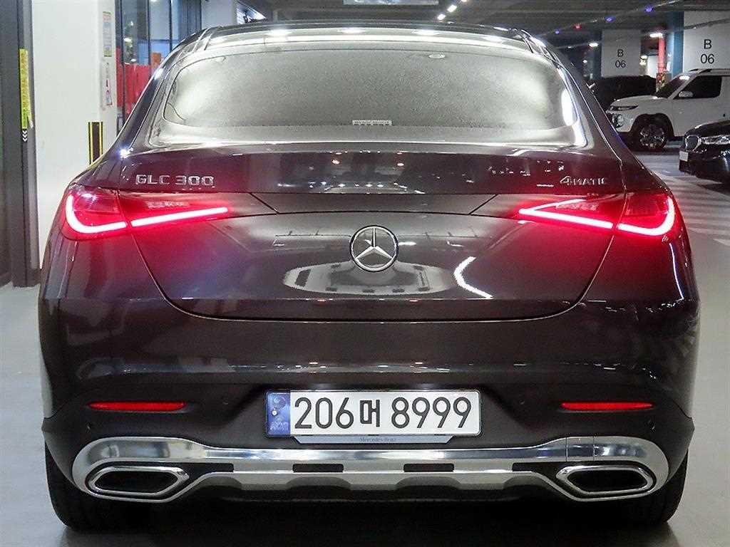 벤츠 GLC클래스(2세대) GLC 300 4매틱 쿠페 아방가르드 - 5