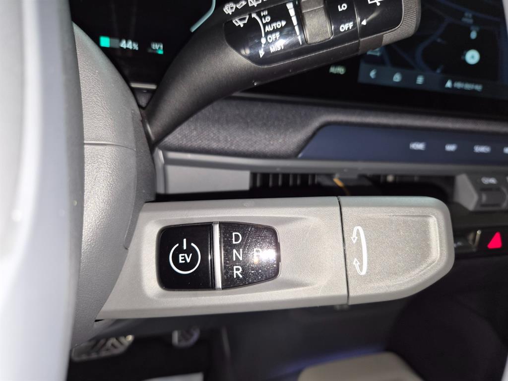 Kia EV3 Long Range Earth - 11