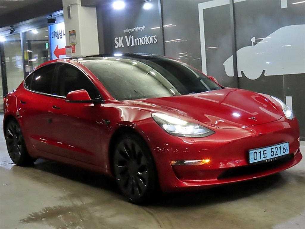 테슬라 모델 3 AWD 퍼포먼스