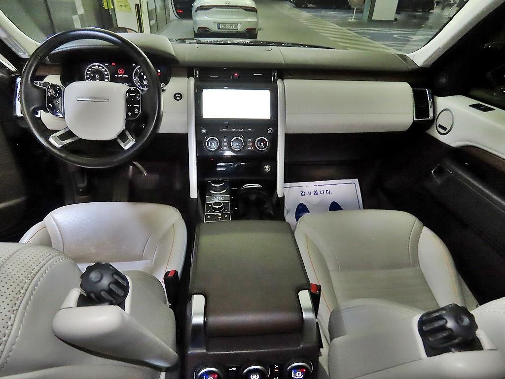 Land Rover Discovery 5 3.0 SD6 HSE 럭셔리