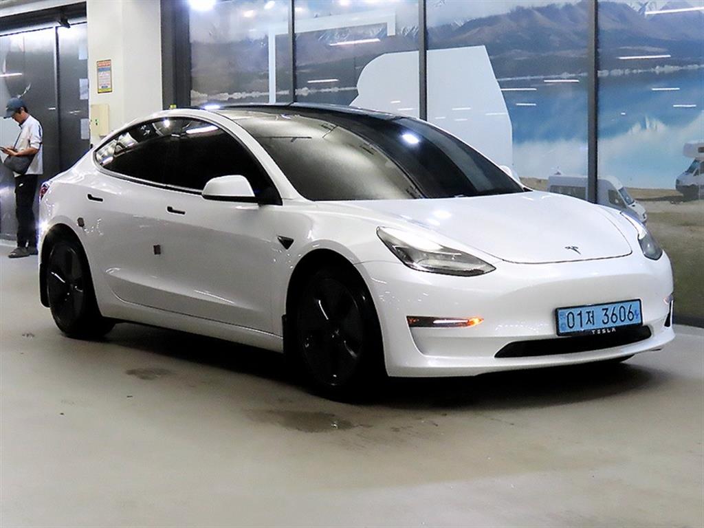 Tesla Model 3 AWD 롱 레인지
