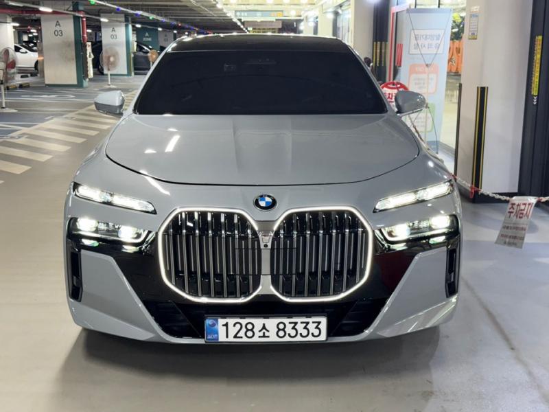 BMW 7시리즈(7세대) 740i xDrive M 스포츠
