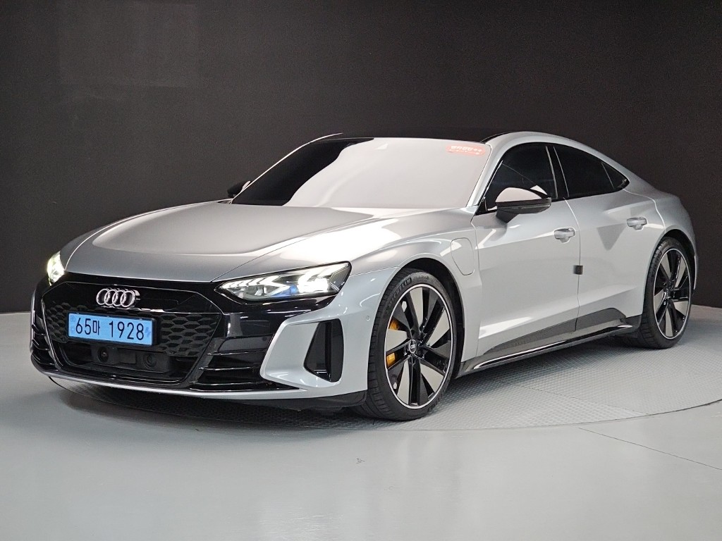 아우디 e-트론 GT e트론 GT 콰트로 프리미엄