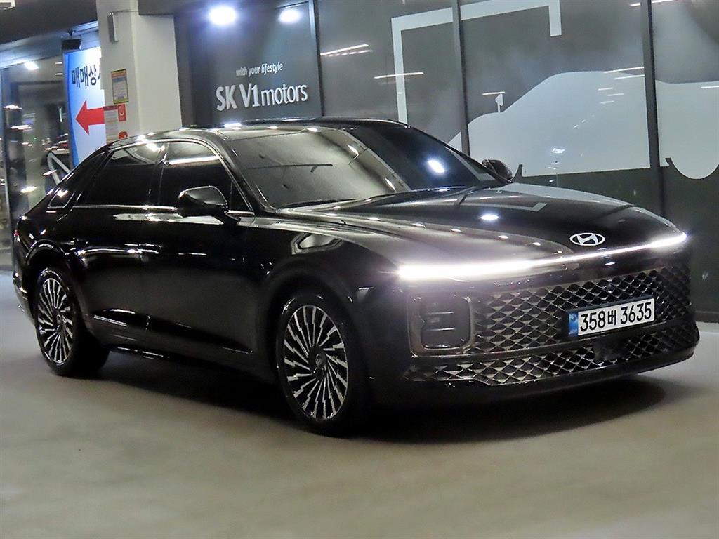 Hyundai Grandeur Hybrid (GN7) 1.6 HEV 캘리그래피