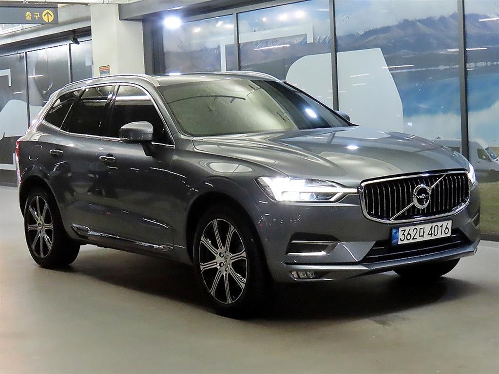 볼보 XC60(2세대) D5 AWD 인스크립션