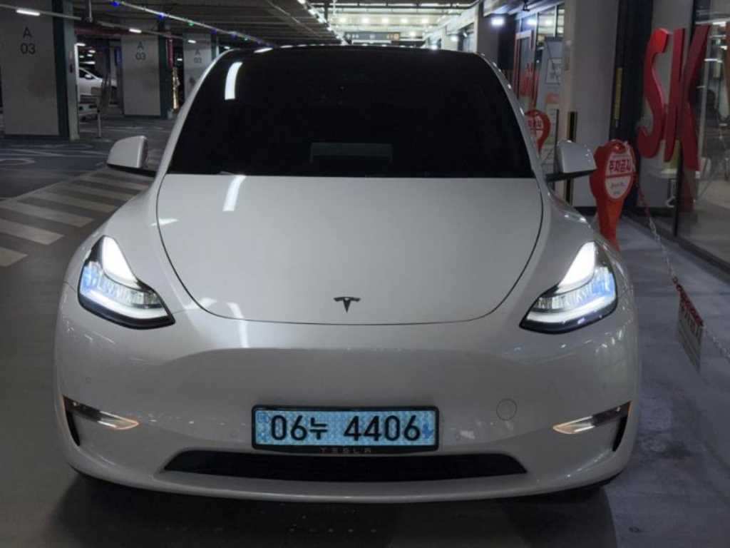 테슬라 모델 Y AWD 롱 레인지