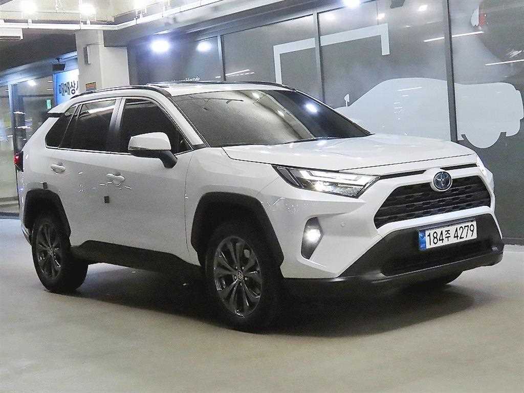 도요타 라브4(5세대) 2.5 2WD 하이브리드 XLE