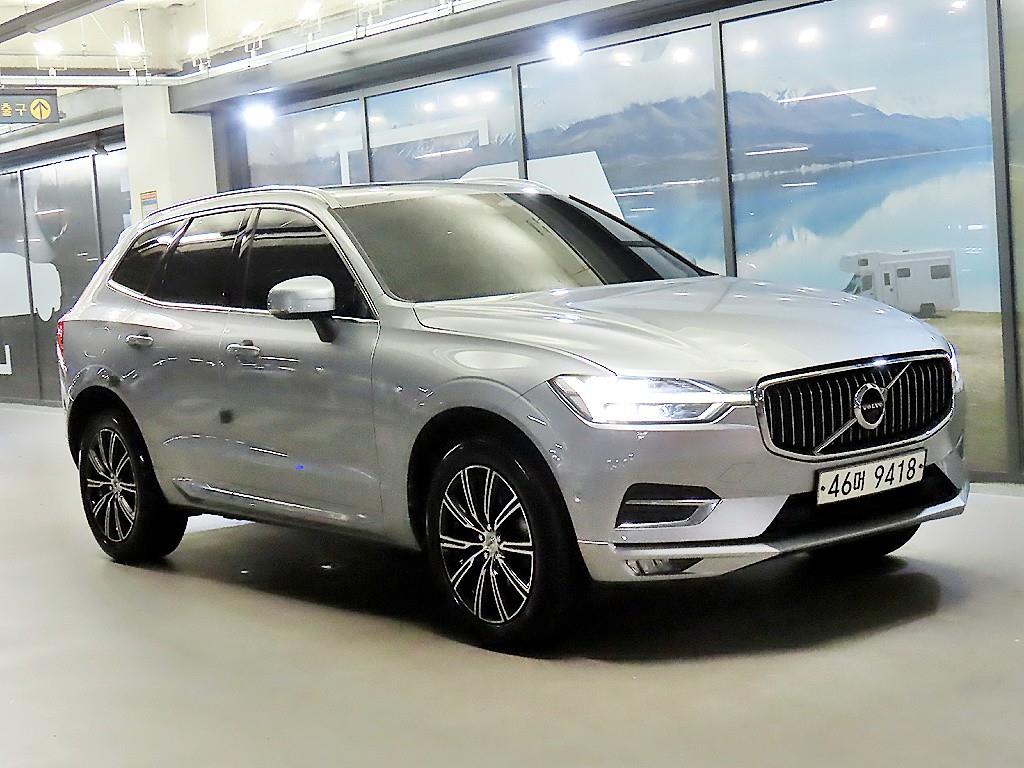 볼보 XC60(2세대) D4 AWD 인스크립션