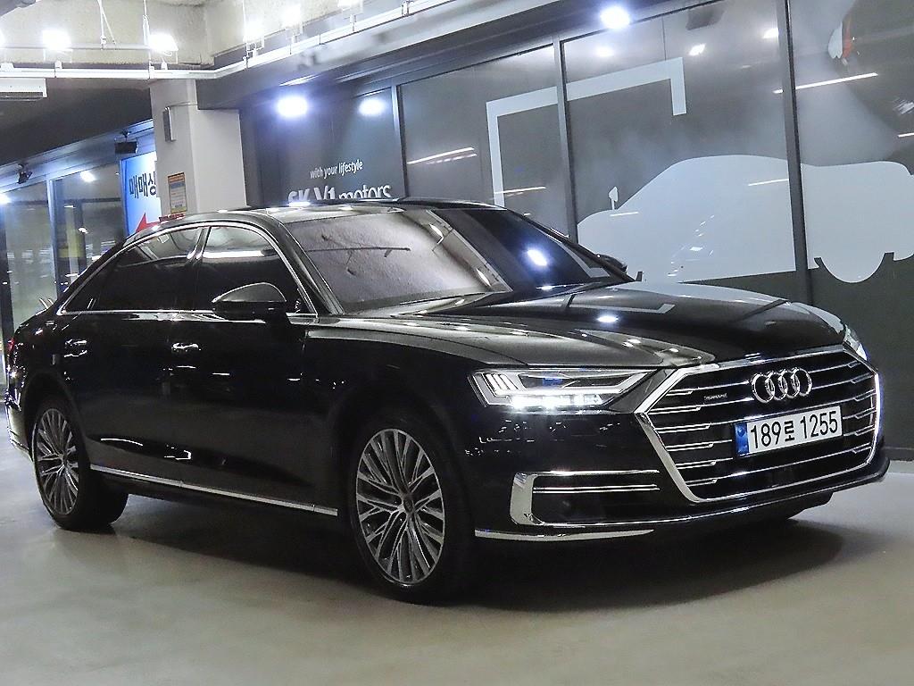 아우디 A8(4세대) L 60 TFSI 콰트로