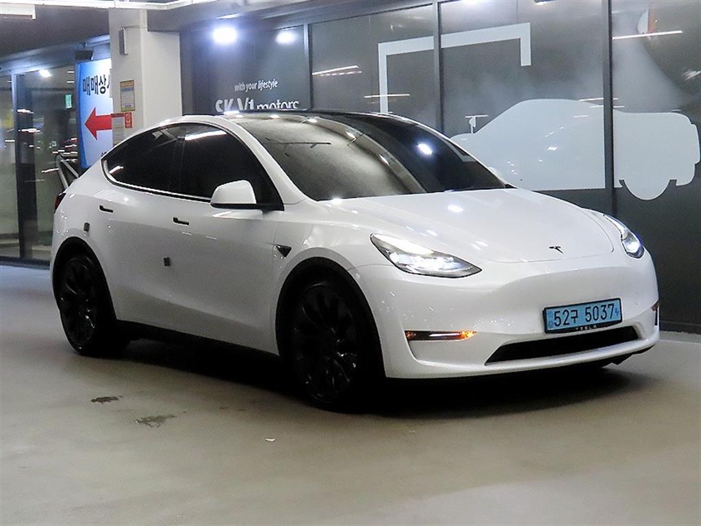 테슬라 모델 Y AWD 퍼포먼스