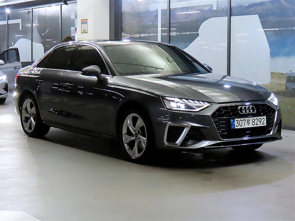 아우디 A4(5세대) 40 TFSI 프리미엄