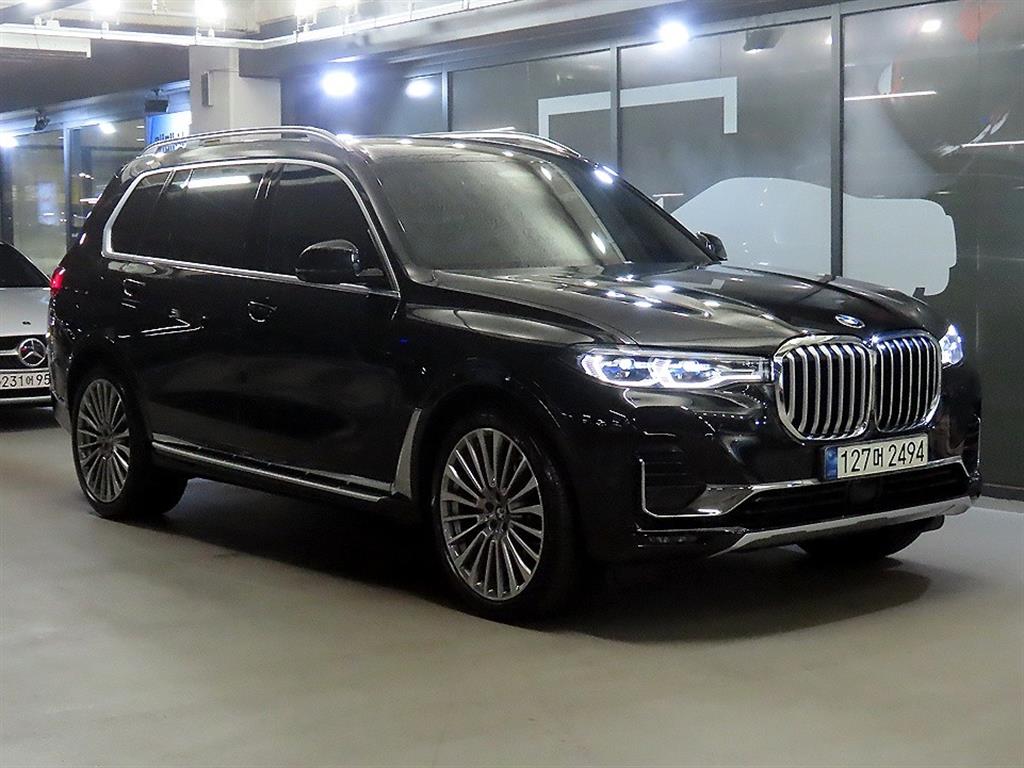 BMW X7 (G07) 40i xDrive 디자인퓨어 엑셀런스 7인승