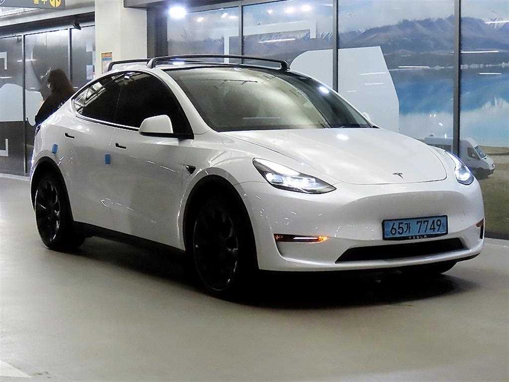 테슬라 모델 Y AWD 롱 레인지