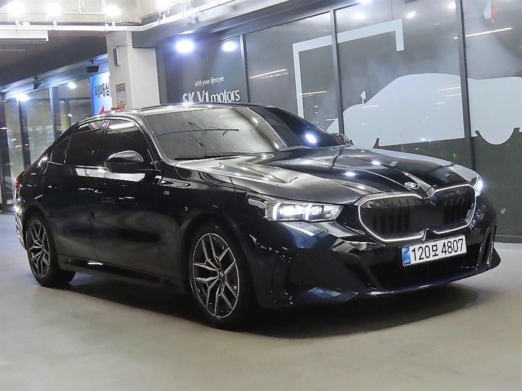 BMW 5시리즈(8세대) 520i M 스포츠