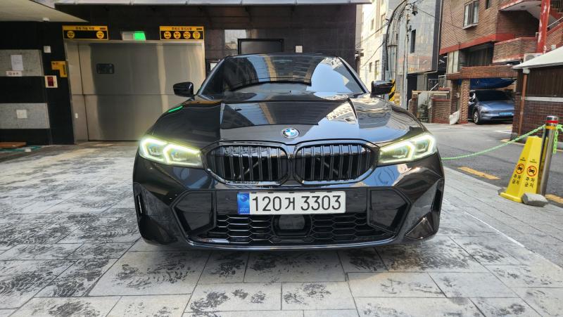 BMW 3시리즈(7세대) 320i M 스포츠팩