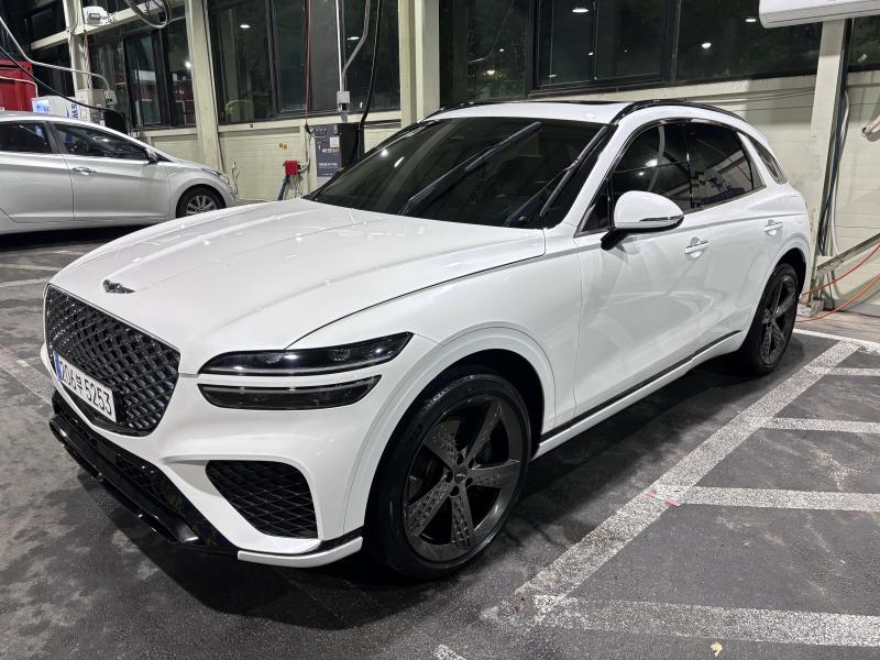 제네시스 GV70 2.5T 2WD 스포츠