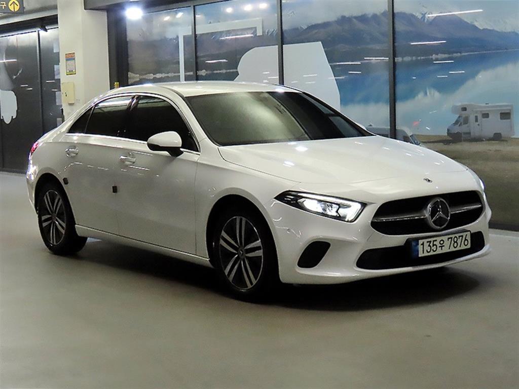 Mercedes-Benz A클래스(4세대) A220 세단