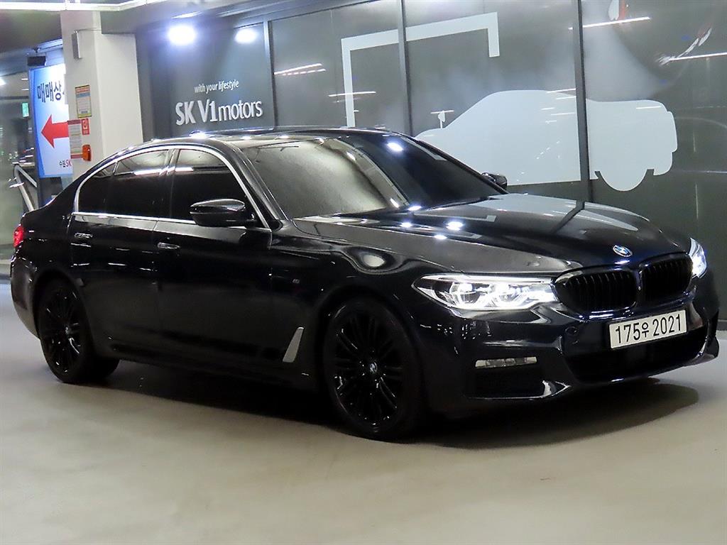 BMW 5시리즈(7세대) 520d xDrive M스포츠팩 플러스