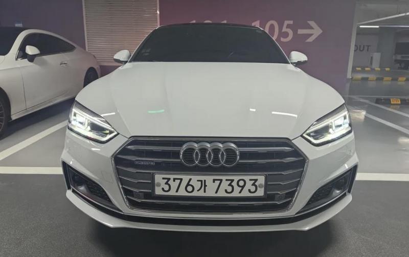 Audi A5(2세대) 45TFSI 콰트로 스포트백 프리미엄