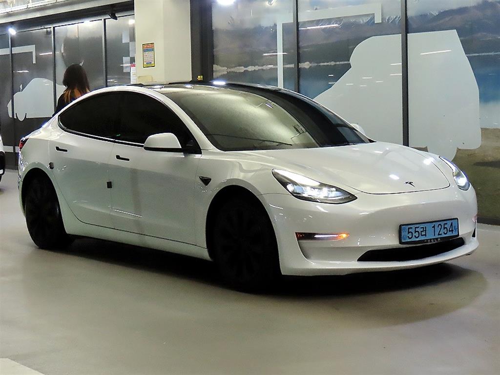 테슬라 모델 3 AWD 롱 레인지