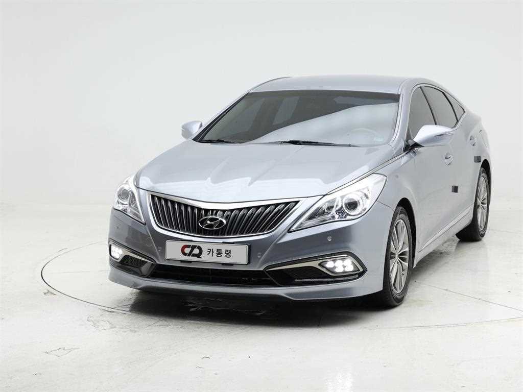Hyundai Grandeur HG HG 240 모던