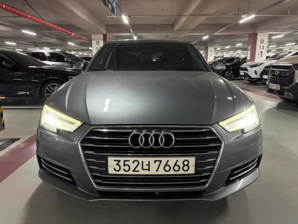 Audi A4(5세대) 45 TFSI 콰트로 프리미엄