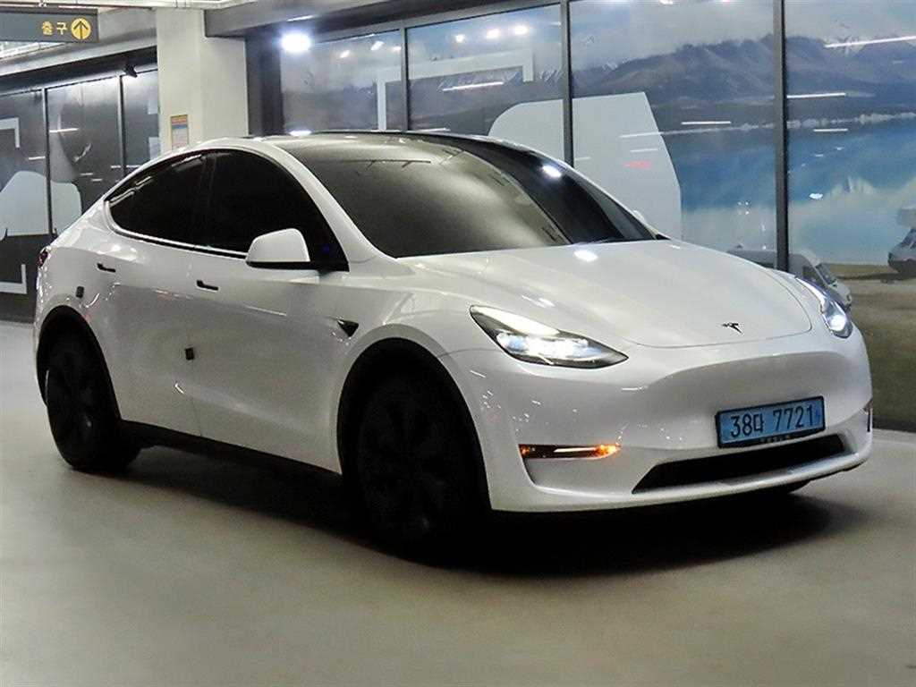 테슬라 모델 Y AWD 롱 레인지
